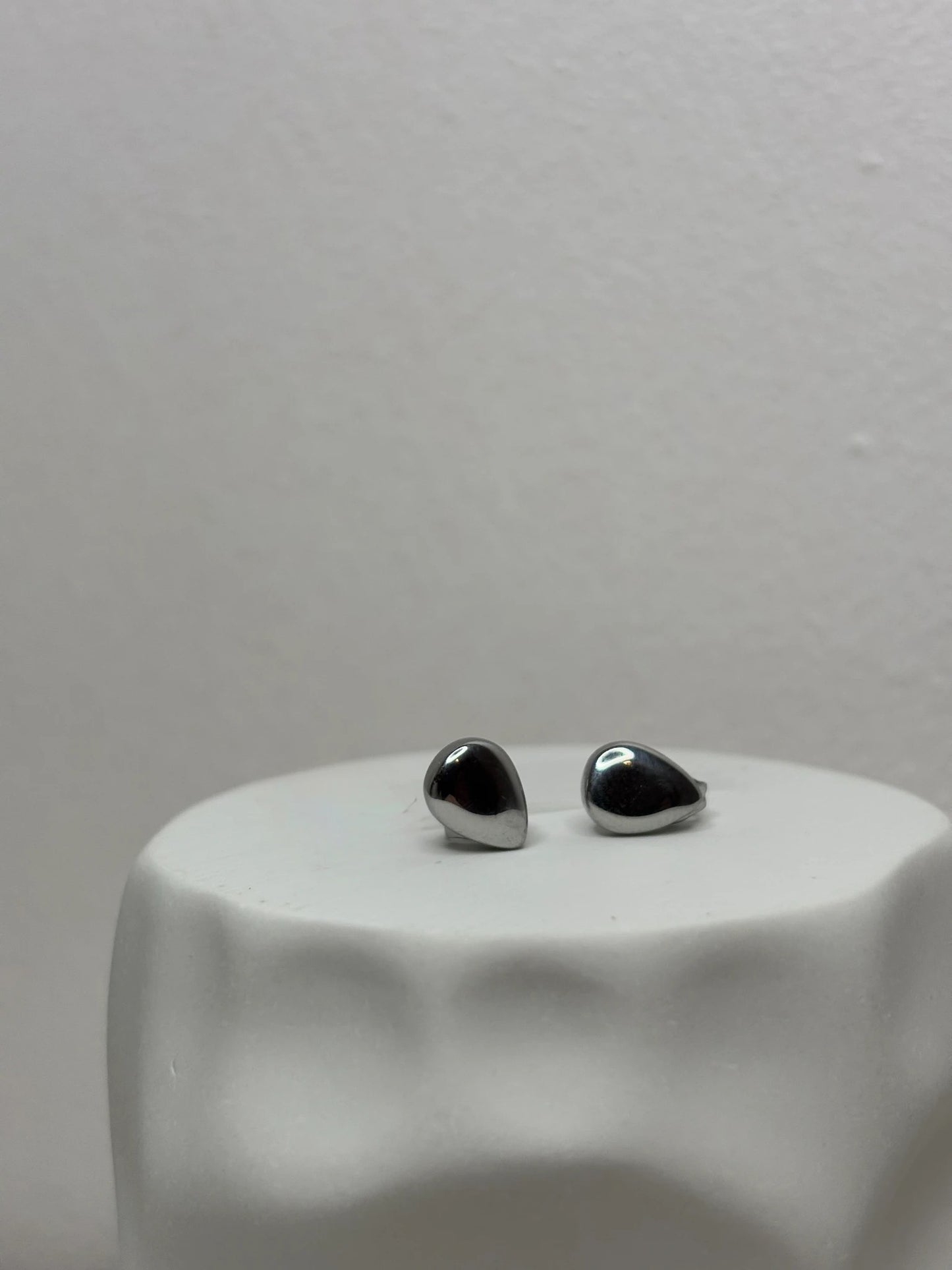 MIRA